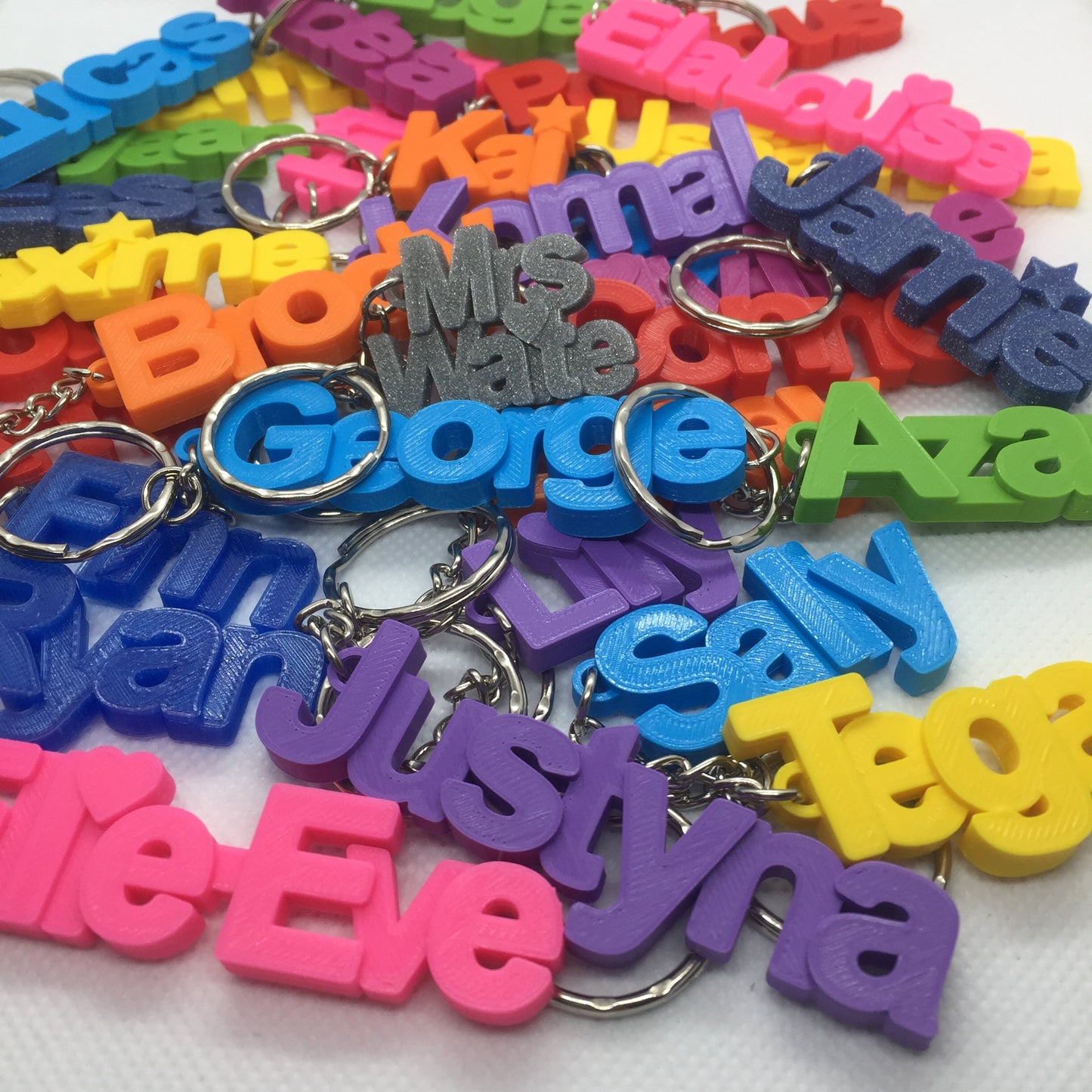 Bulk Order Personalised Keyring, Gifts under 5, Party Bag Filler, 3D printed keychain, Keychain Favours, School Bag, Biodegradable